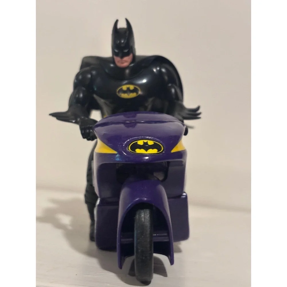 DC Comics Batman Batcycle Action Figure Purple Black Good Preowned